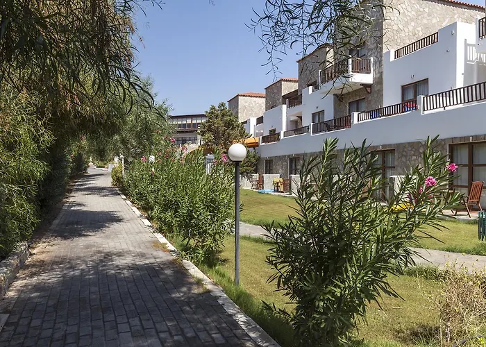 Ośrodek wypoczynkowy Costa Lindia 5*