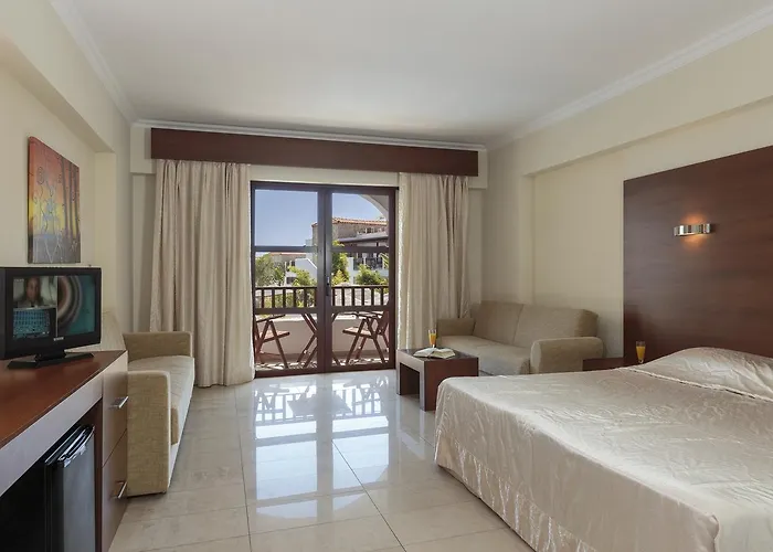 Ośrodek wypoczynkowy Costa Lindia 5*