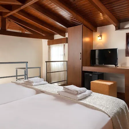 Costa Lindia Station touristique 5*