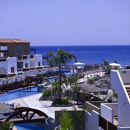 Costa Lindia Station touristique 5*