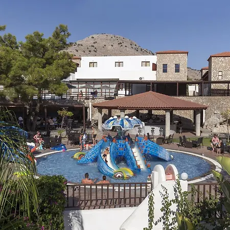 Costa Lindia Station touristique Lardos