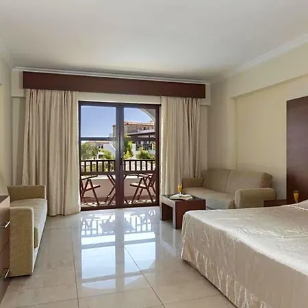 度假村 Costa Lindia 5*