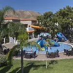 Costa Lindia منتجع لاردوس
