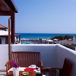 منتجع Costa Lindia لاردوس