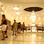منتجع Costa Lindia 5*